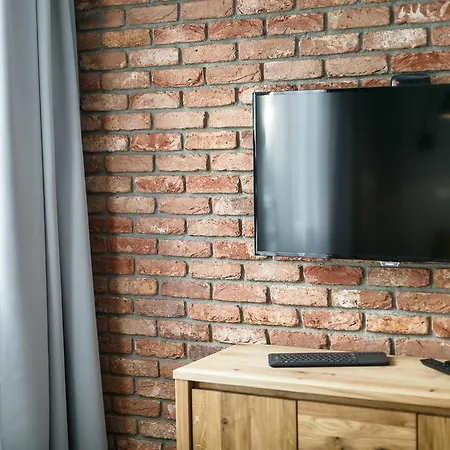 Apartament Em Klimatyzacja&Parking Apartment *