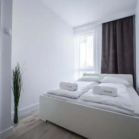 Em Klimatyzacja&parking Apartman