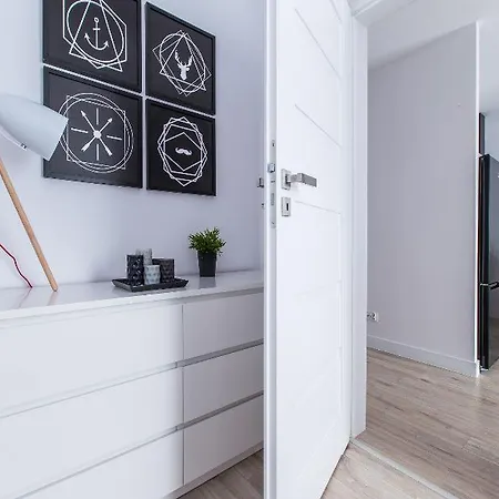 Em Klimatyzacja&parking