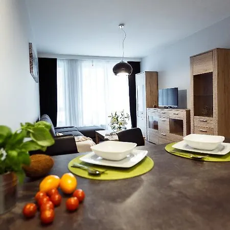 Em Klimatyzacja&parking Apartman