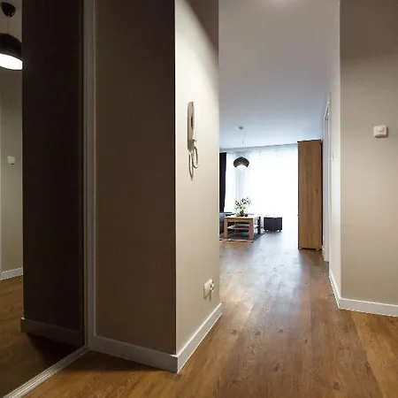 Em Klimatyzacja&parking Διαμέρισμα Rzeszów