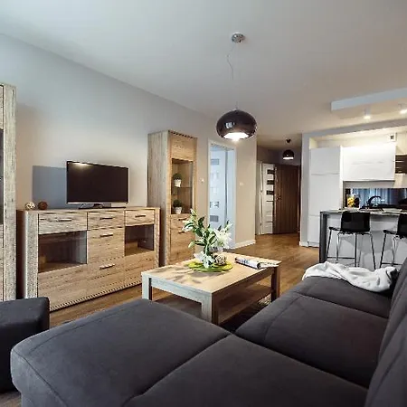 Apartament Em Klimatyzacja&Parking Apartment
