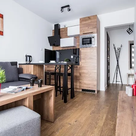 Apartament Em Klimatyzacja&Parking Apartment