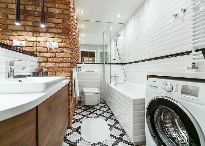 Em Klimatyzacja&parking رشيشوف