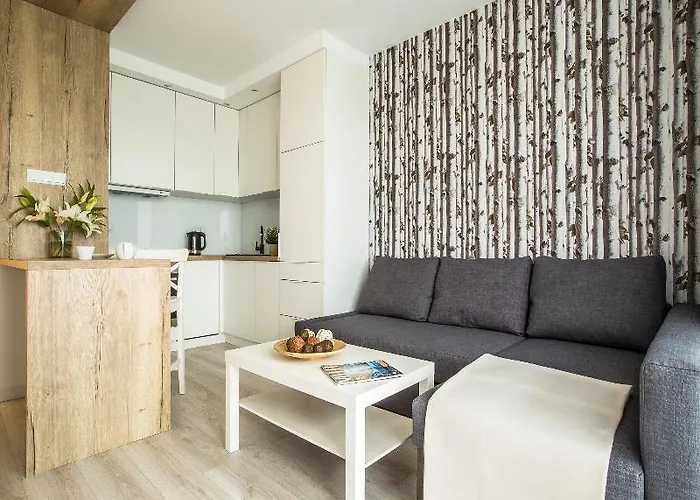 Em Klimatyzacja&parking * رشيشوف