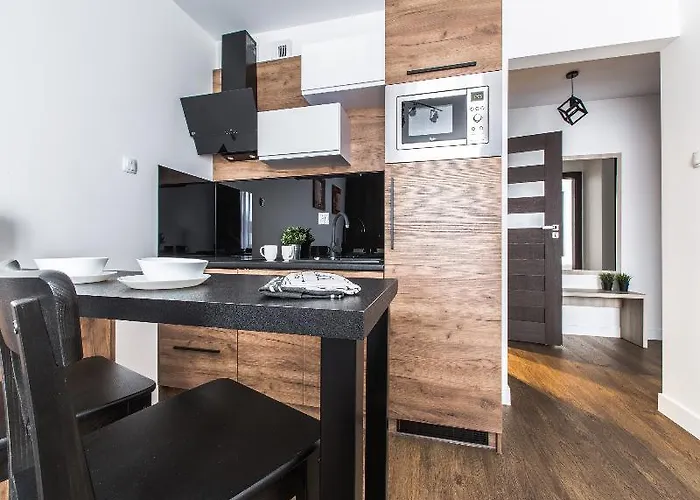 Em Klimatyzacja&parking *